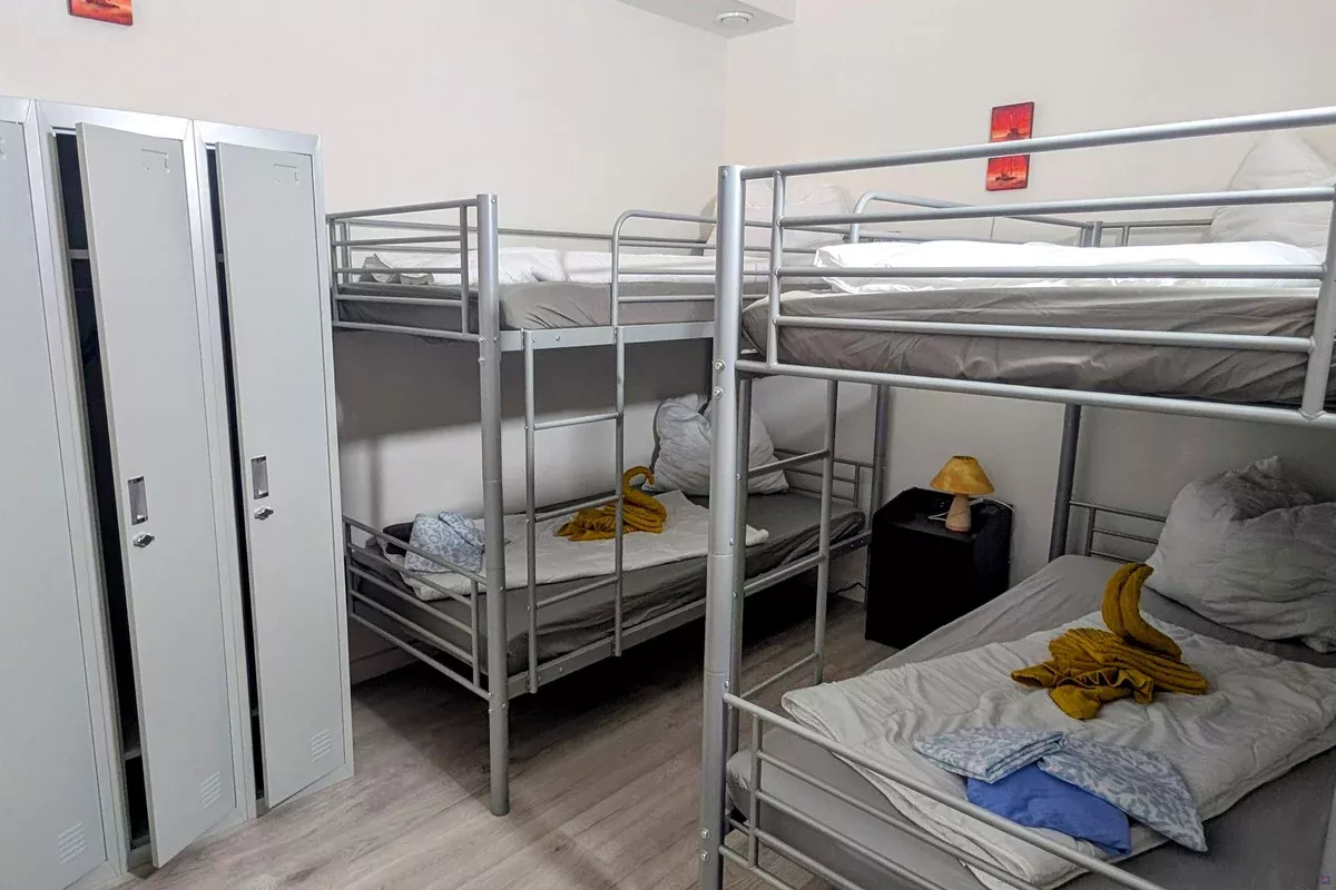 Hostel Dusche